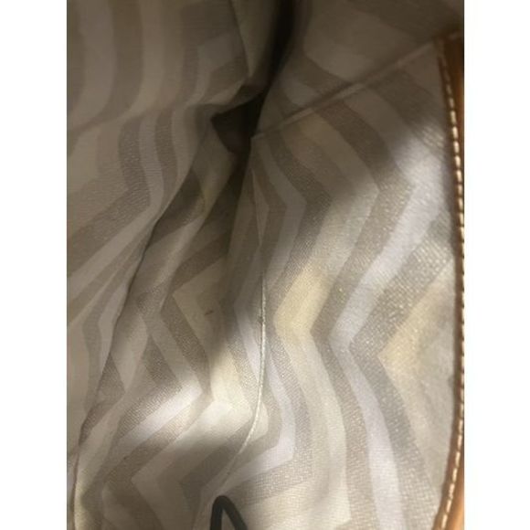 Dooney shoulder bag - Picture 9 of 16